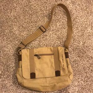 Fossil men’s messenger bag